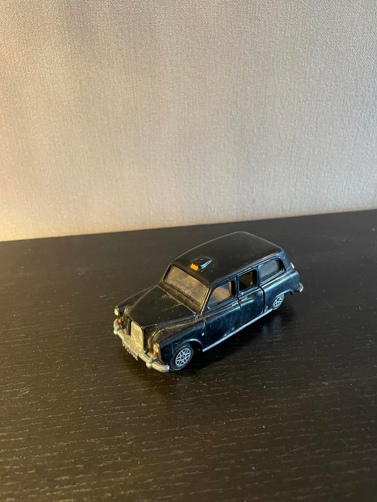 Dinky toys britse taxi, Ophalen of Verzenden, Zo goed als nieuw, Auto, Dinky Toys