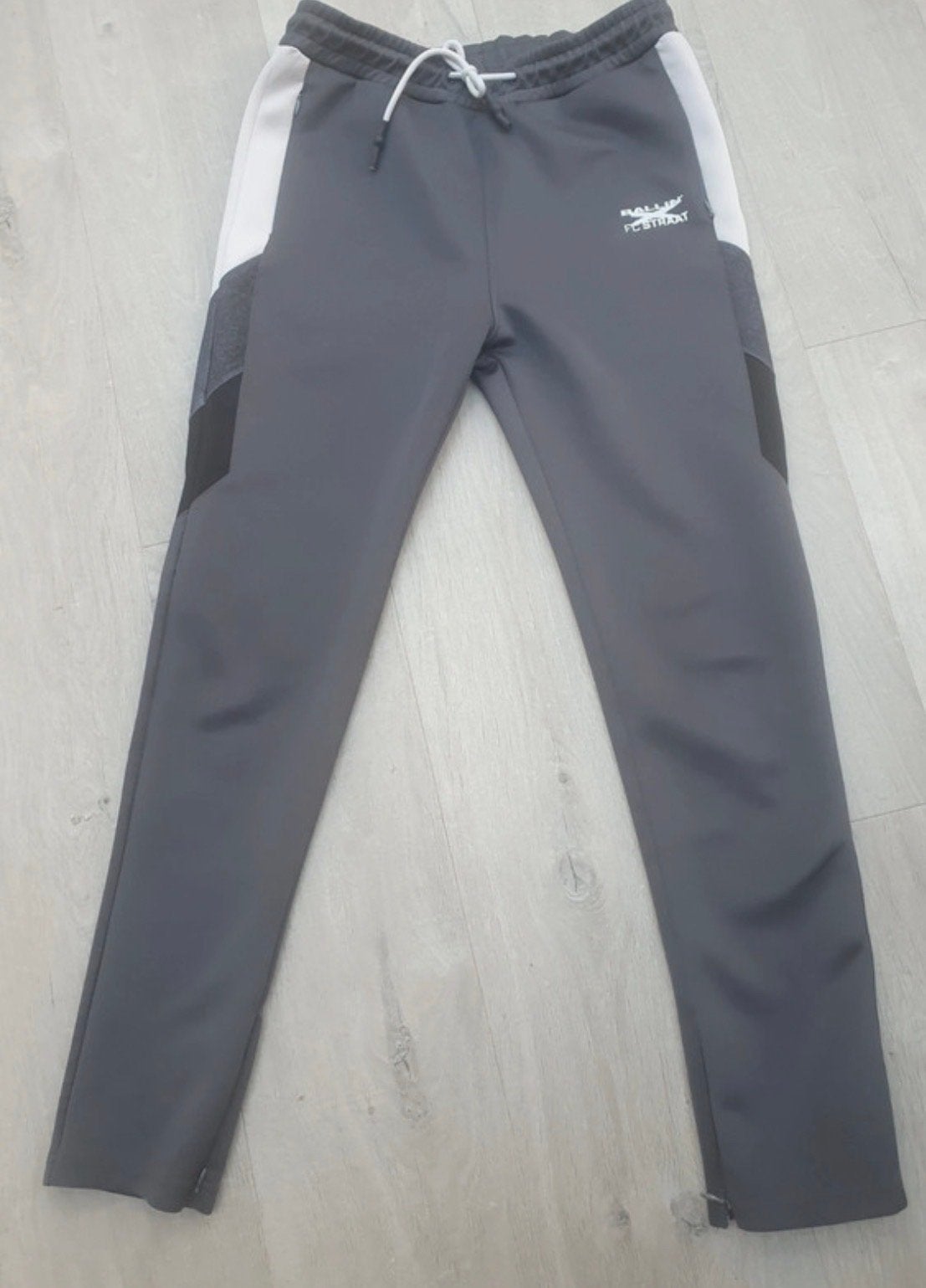 Ballin FC Straat trainingsbroek Grijs Maat 16/176, Ophalen of Verzenden, Gebruikt, Jongen, Broek