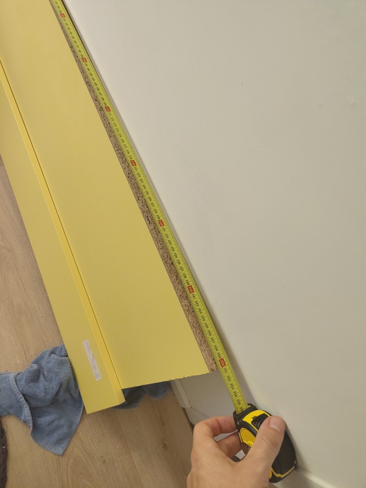 geel gemelamineerd spaanplaat, Doe-het-zelf en Verbouw, Hout en Planken, Ophalen, Overige houtsoorten, Minder dan 25 mm, Overige typen