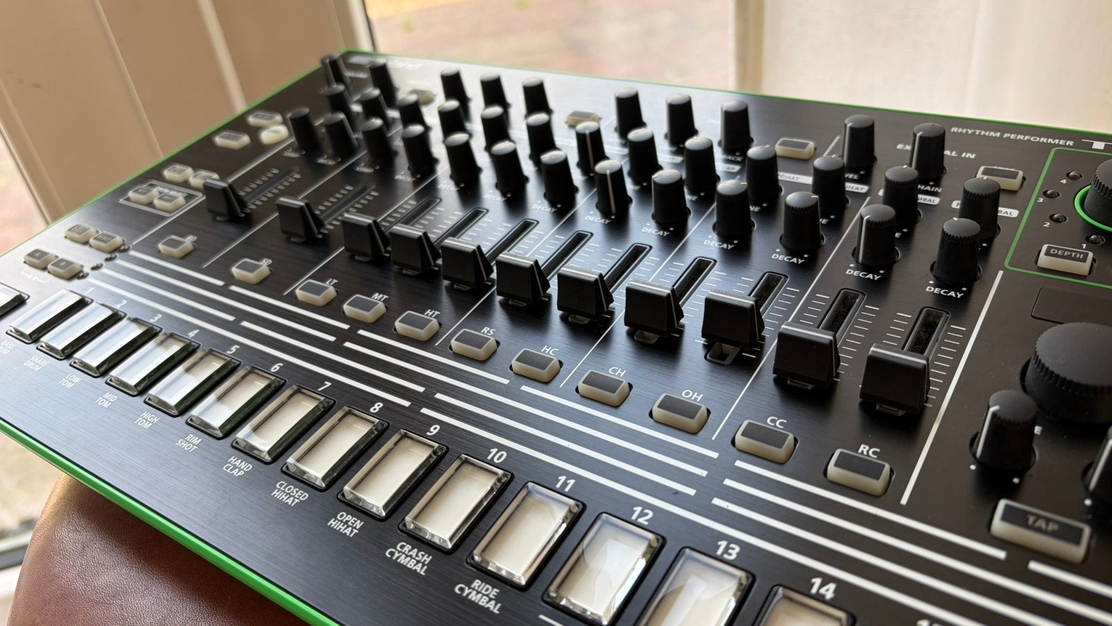 Roland Tr-8 (incl expansion), Ophalen of Verzenden, Zo goed als nieuw, Roland