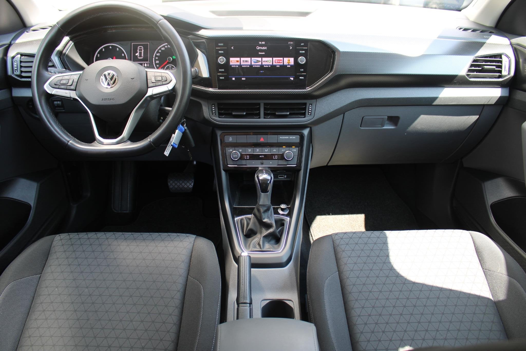 Volkswagen T-Cross 1.0 TSI Life Automaat 116PK | Achteruitri, Auto's, Gebruikt, 116 pk, Origineel Nederlands, 630 kg