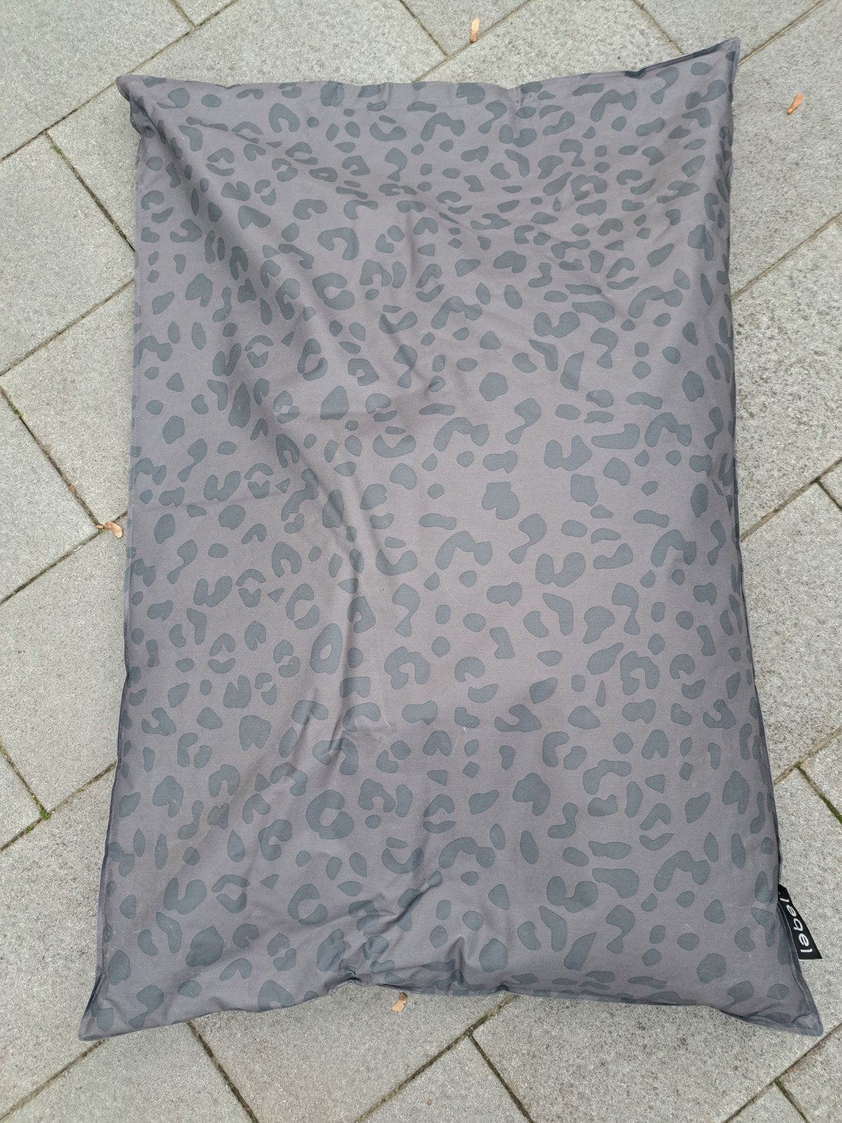 Zitzak met luipaardprint - 135x85 cm, Ophalen, Zo goed als nieuw, Grijs, Zitzak