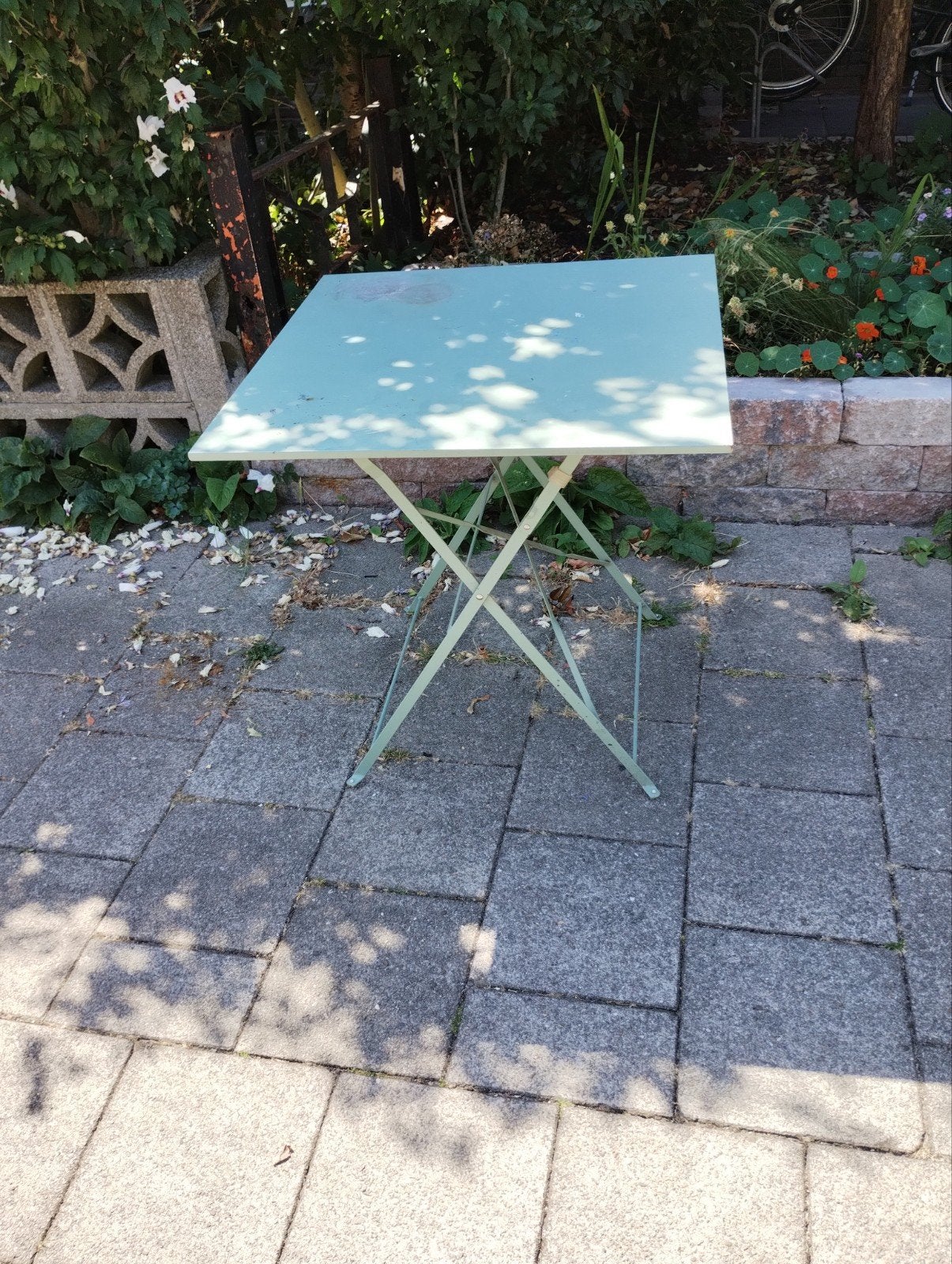 mooie tafeltje voor mooi weer, Caravans en Kamperen, Kampeermeubelen, Ophalen, Zo goed als nieuw, Campingtafel