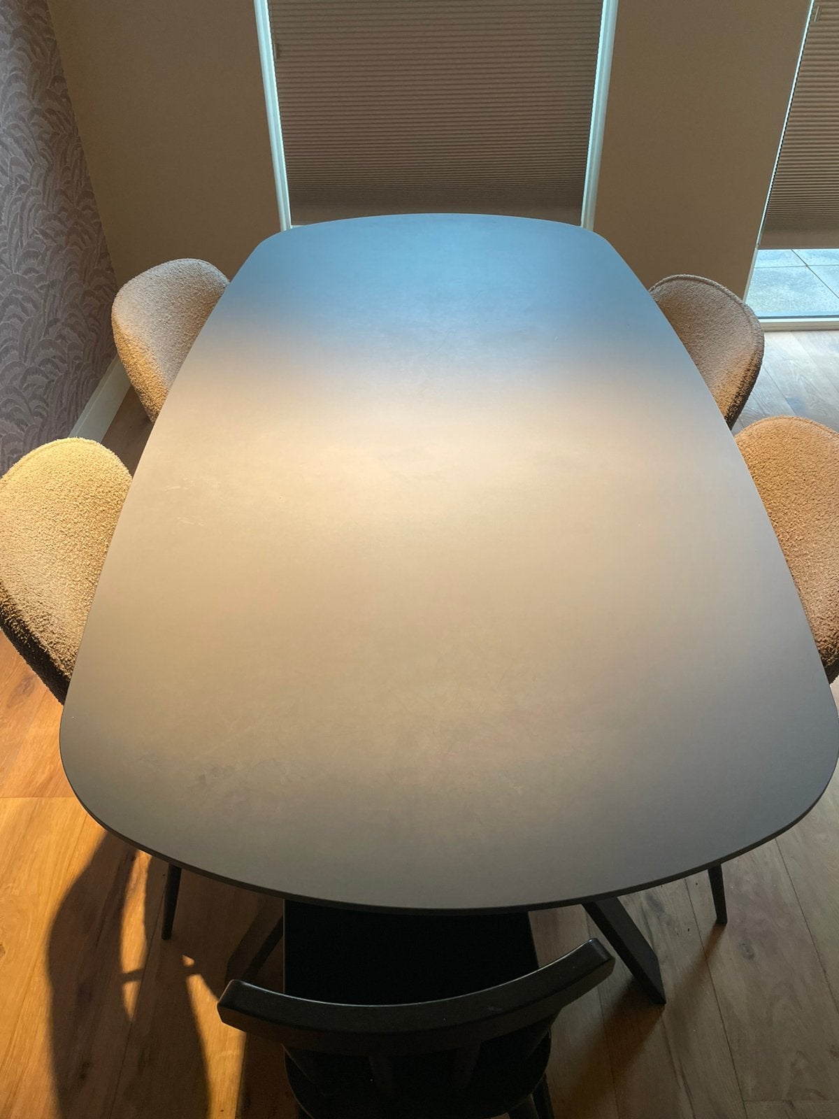 DYYK Float eetkamertafel – 180x90 cm, Huis en Inrichting, Ophalen, 50 tot 100 cm, Zo goed als nieuw, 150 tot 200 cm