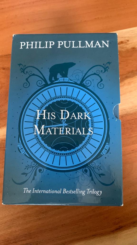 His Dark Materials trilogie - Philip Pullman, Ophalen of Verzenden, Gelezen, Philip Pullman