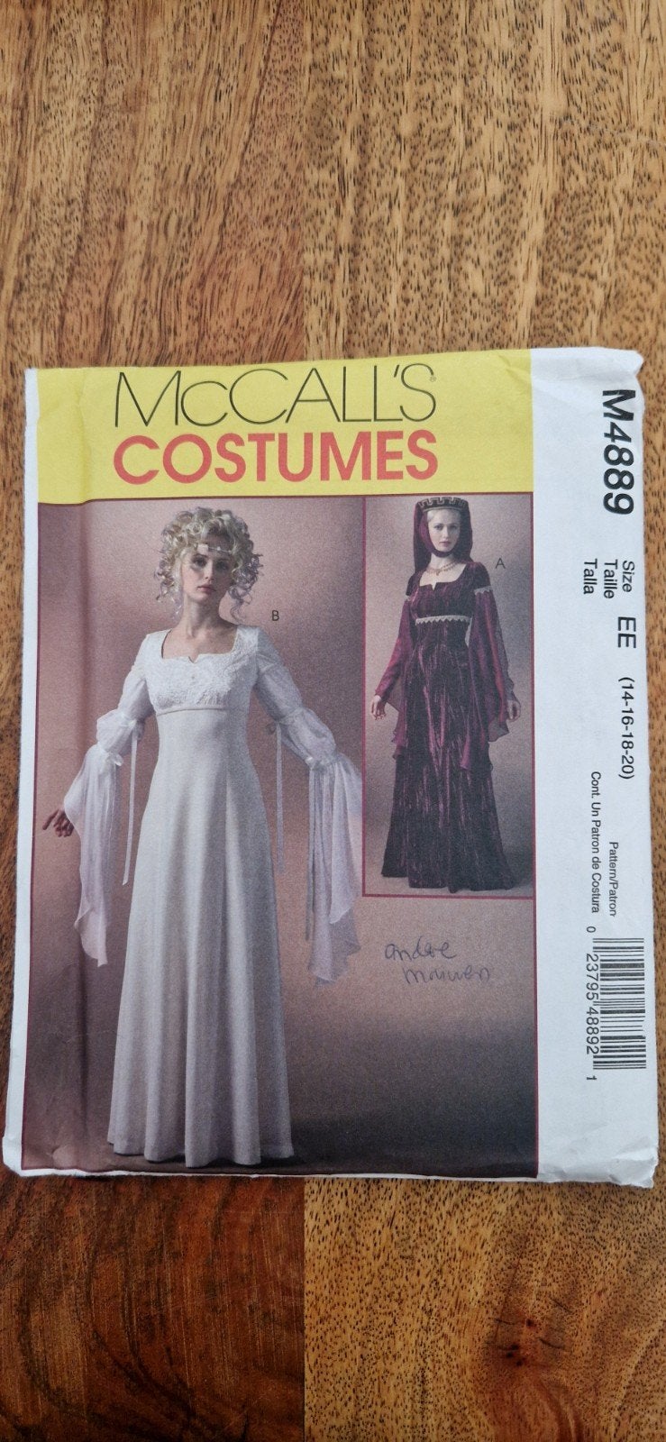 Fantasy middeleeuws naaipatroon McCall's 4889 mt 14 tm 20, Hobby en Vrije tijd, Ophalen of Verzenden, Nieuw, Overige typen, Overige merken