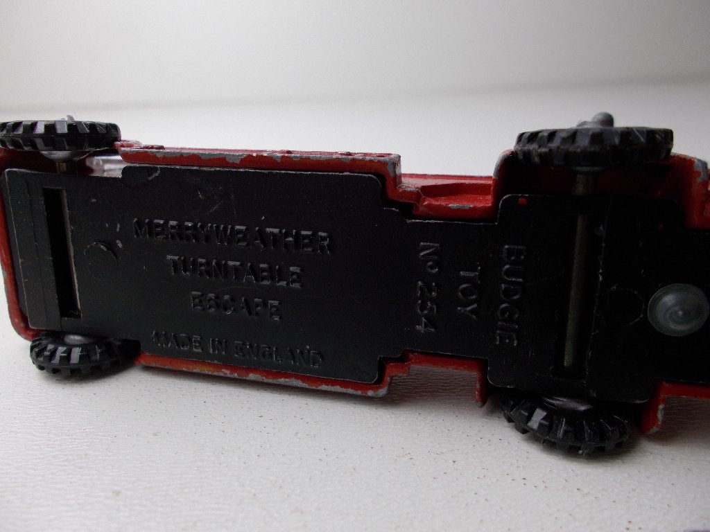 1960 Budgie Toys 254 MERRYWEATHER TURNTABLE RESCUE., Ophalen of Verzenden, Gebruikt, Bus of Vrachtwagen, Overige merken