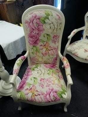 Brocante Queen ann fauteuil geheel opnieuw gestoffeerd, Ophalen, Zo goed als nieuw, 75 tot 100 cm