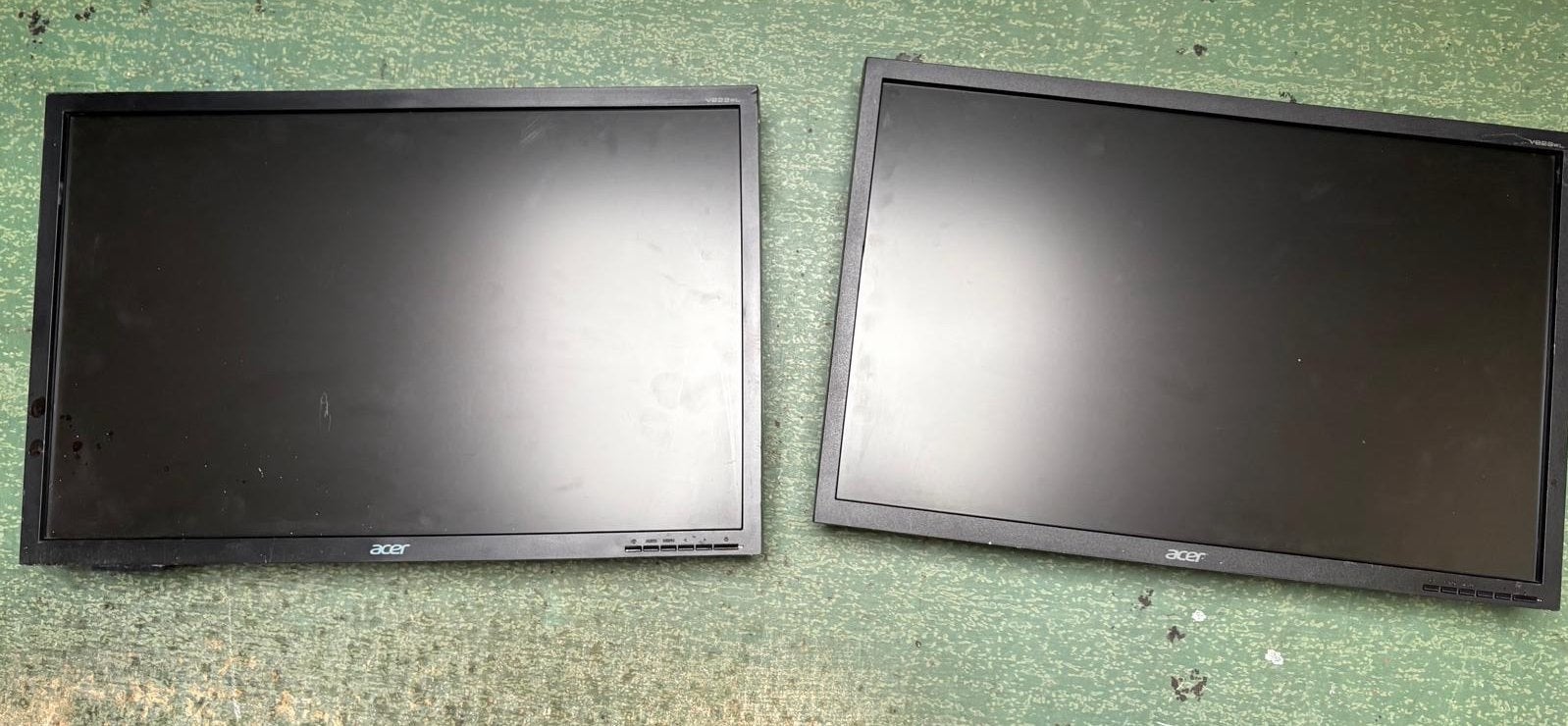 2x Acer V223HQ 21.5 inch monitoren - Full HD, Ophalen, Gebruikt, Full HD