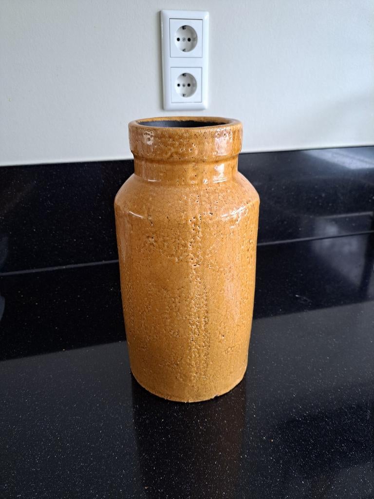 Leuke okergele vaas te koop, Ophalen, Steen, Overige kleuren, Zo goed als nieuw