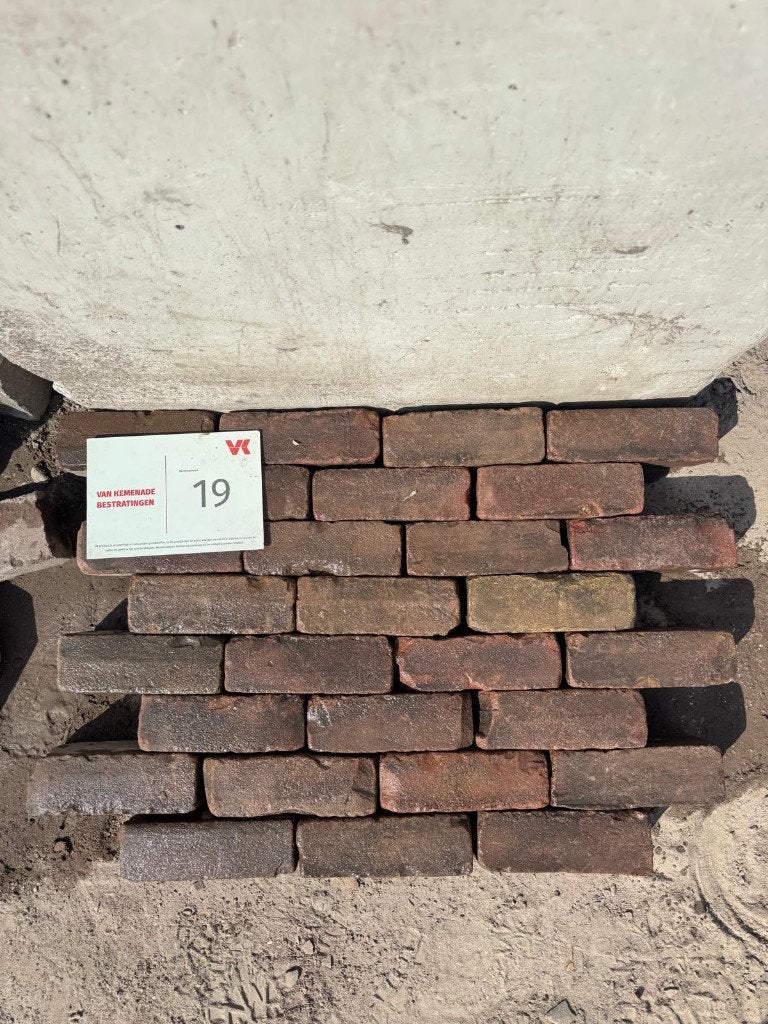 gebruikt oud gebakken dikformaten rood genuanceerd, Ophalen of Verzenden, Gebruikt, Keramiek, Klinkers