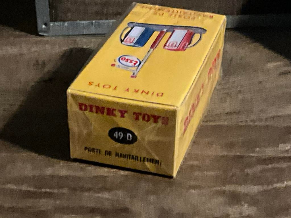 Dinky Toys Esso tankstation - nieuw in ovp, Ophalen of Verzenden, Zo goed als nieuw, Jongen of Meisje
