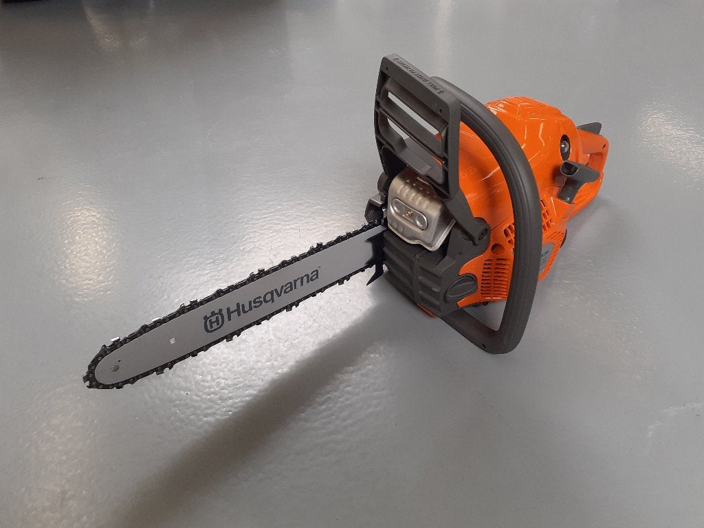 Husqvarna 135 kettingzaag met 35 cm blad, Nieuw, Aanbieding!, Ophalen of Verzenden, Nieuw, Husqvarna