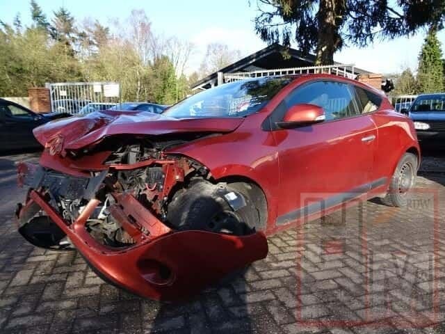 Renault megane coupe bj 2009 voor demontage, Gebruikt, -, Renault, -