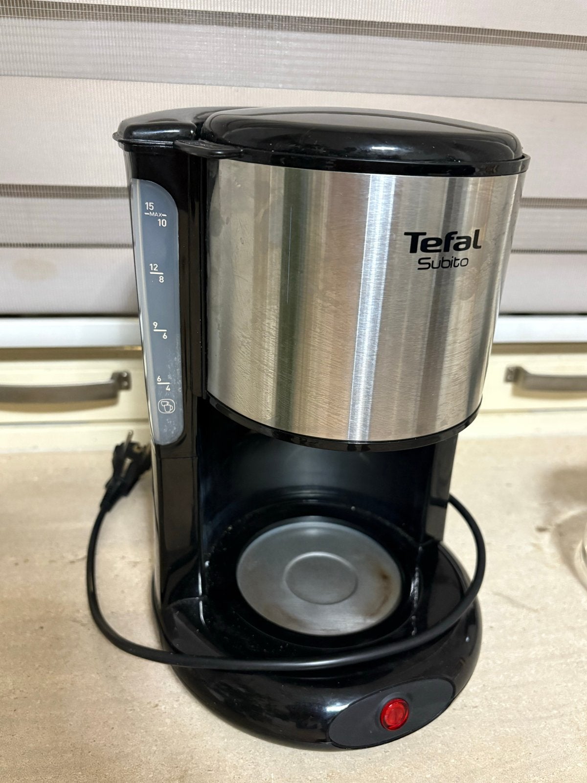 Tefal Subito Koffiezetapparaat - Zwart/RVS - Goede staat, Witgoed en Apparatuur, Ophalen, Gebruikt, 10 kopjes of meer, Koffiemachine