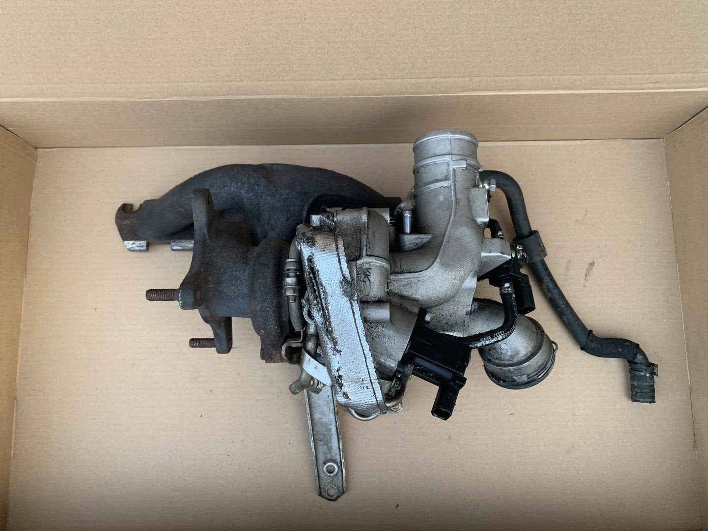 turbo 06J145701J 1.8 TSI , 1.8 TFSI volkswagen audi seat, Auto-onderdelen, Gebruikt, -, -, Ophalen of Verzenden