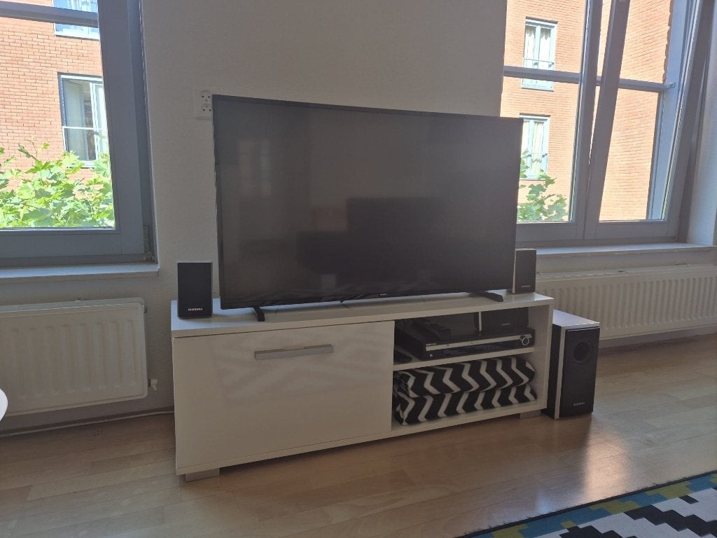 TV meubel wit (hoogglans), Ophalen, Gebruikt, 100 tot 150 cm, Minder dan 100 cm