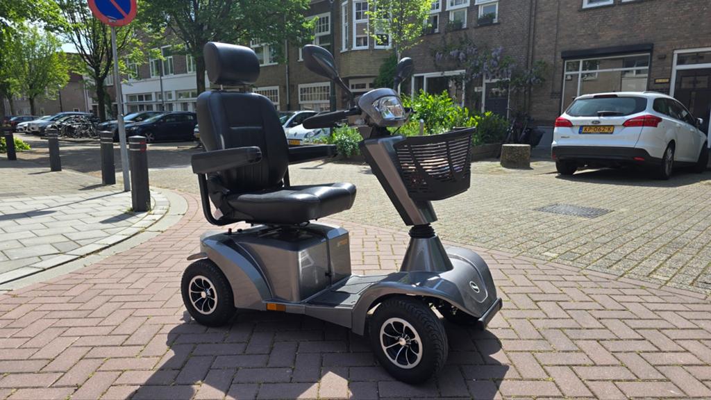 Scootmobiel Sterling S700 zeer netjes, Ophalen, Sterling, 11 t/m 15 km/u