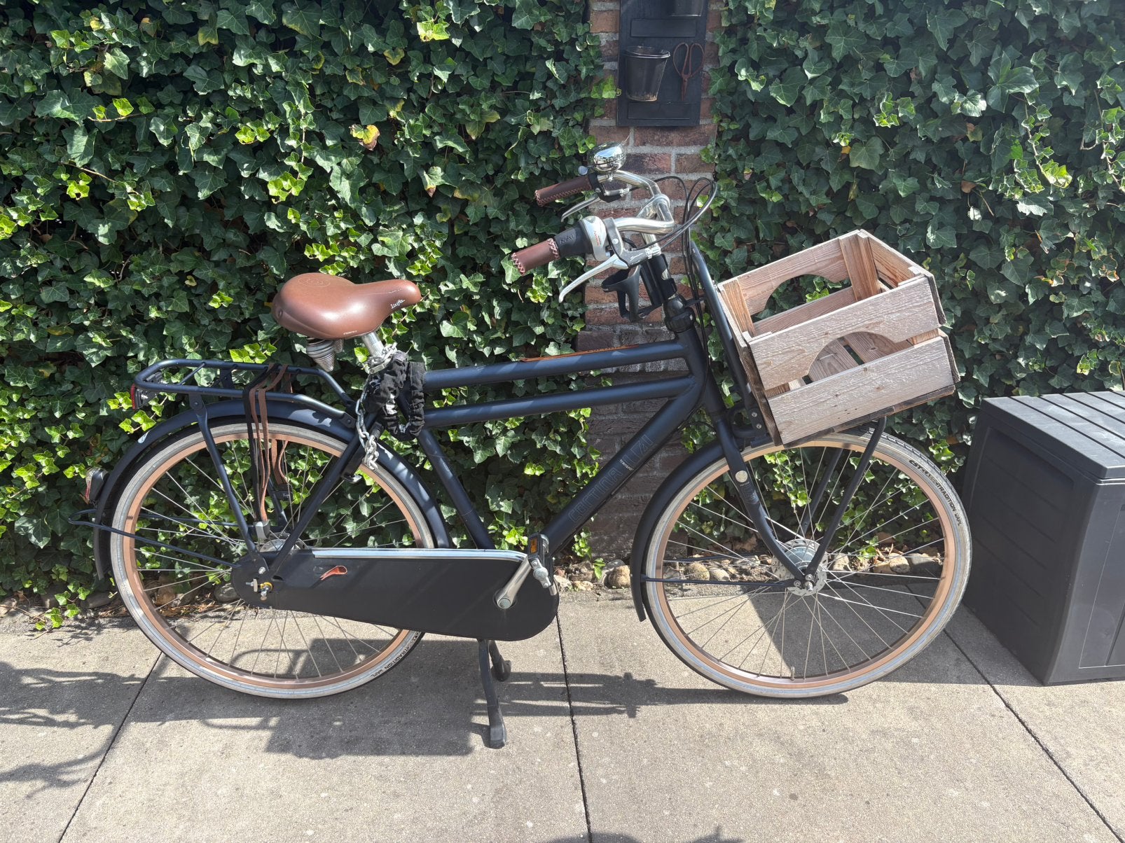 Cortina heren fiets met krat, Fietsen en Brommers, Ophalen of Verzenden, Zo goed als nieuw, 4 kinderen of meer