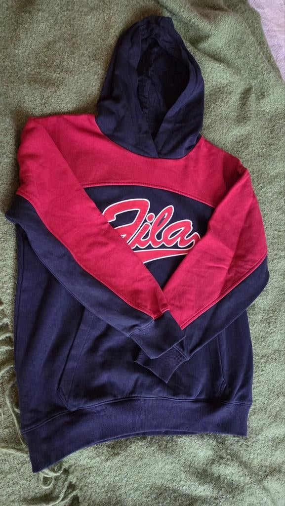 Fila hoodie maat 152, zo goed als nieuw, Fila, Jongen of Meisje, Trui of Vest, Ophalen of Verzenden