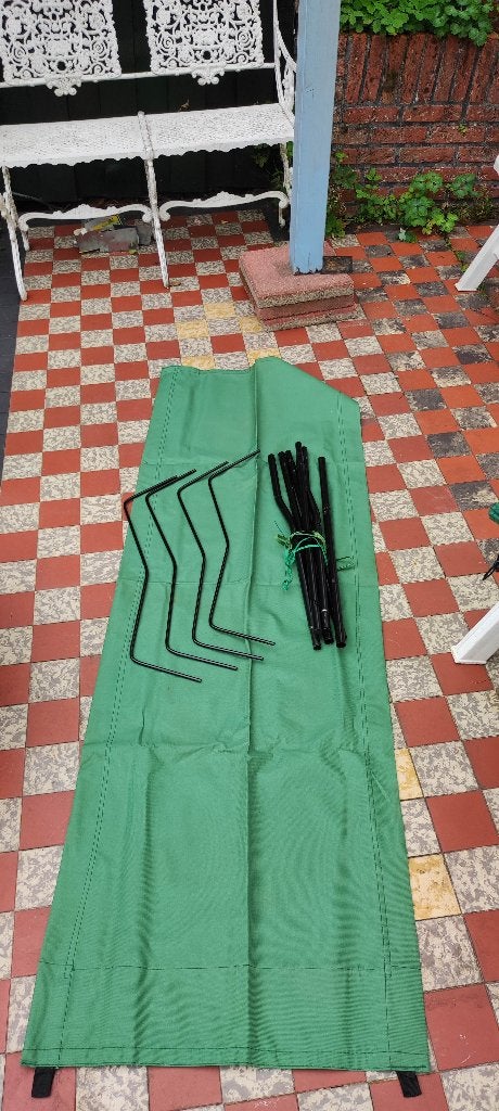camping bed, Ophalen, Zo goed als nieuw