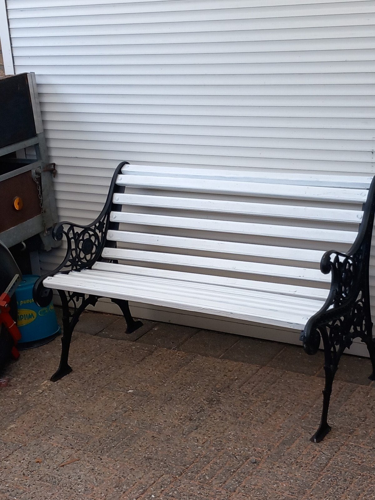 Stevige Tuinbank met gietijzeren frame en houten latten, Ophalen, Zo goed als nieuw, Hout