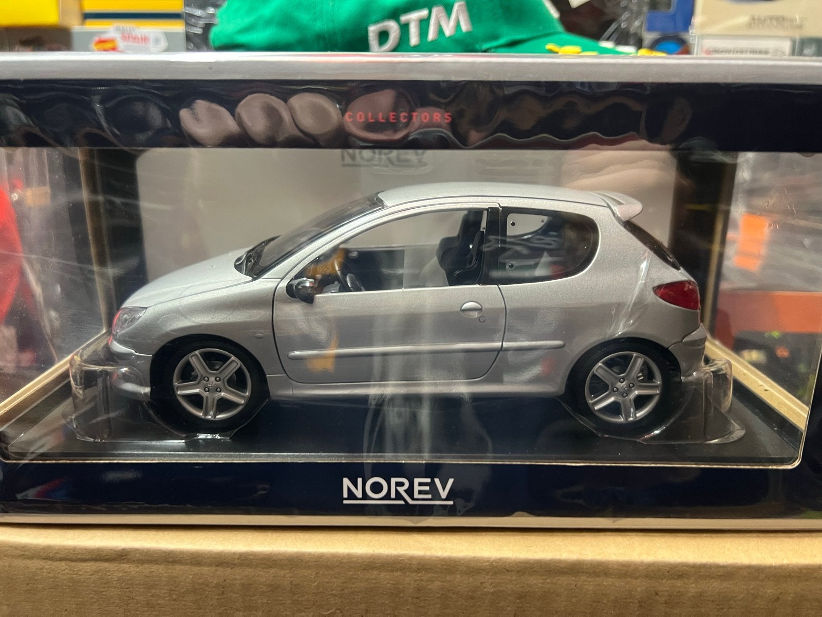 Norev Peugeot 206 RC 1:18 - Aluminium Zilver, Ophalen of Verzenden, Nieuw, Auto, Norev