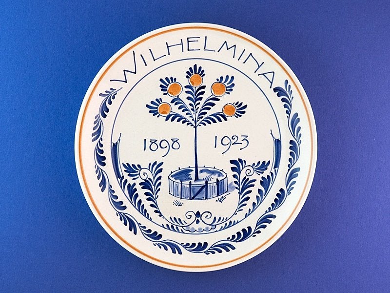 Porceleyne Fles 1923 Wilhelmina 25jr Koningin Oranje 18cm (1, Antiek en Kunst, Antiek | Wandborden en Tegels, Ophalen of Verzenden