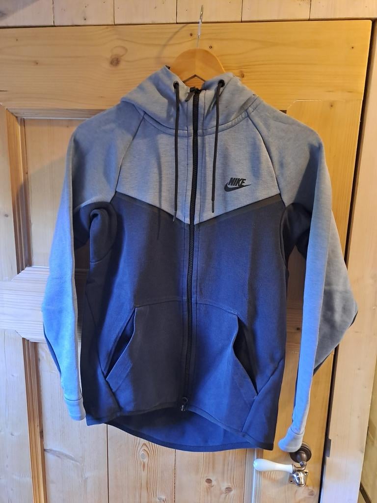 Nike Tech Fleece Hoodie - Grijs/Blauw, Maat 48/50 (M), Nike, Ophalen of Verzenden, Grijs