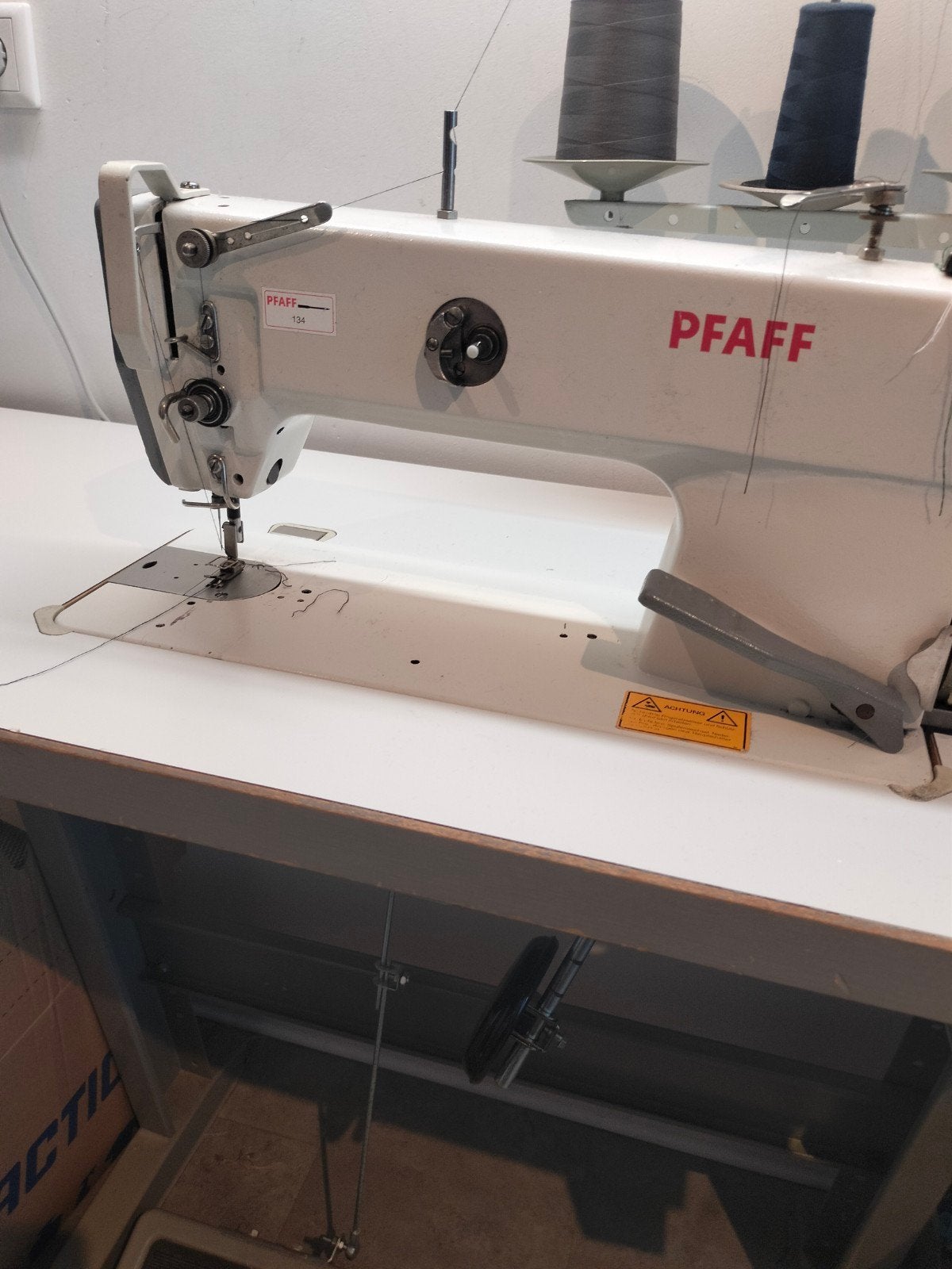 industrie naaimachine, Hobby en Vrije tijd, Ophalen of Verzenden, Gebruikt, Naaimachine, Overige merken