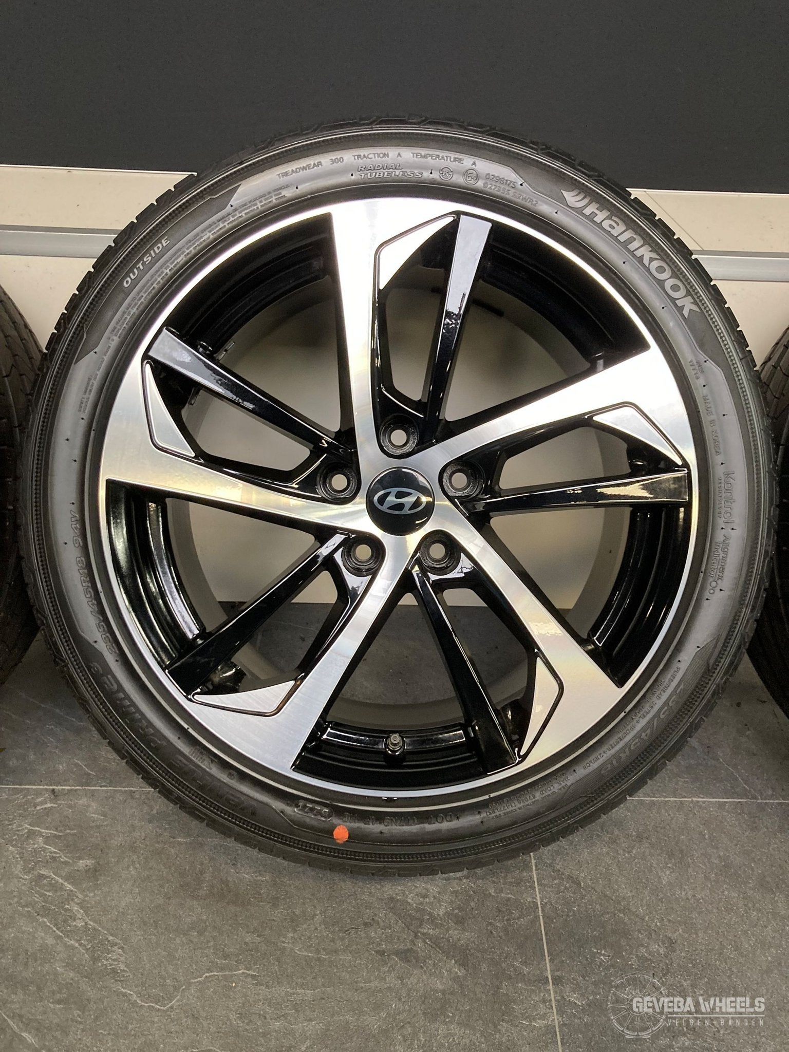 18” Hyundai Kona I sport velgen + banden 5x114.3 TPMS, 18 inch, Gebruikt, -, -