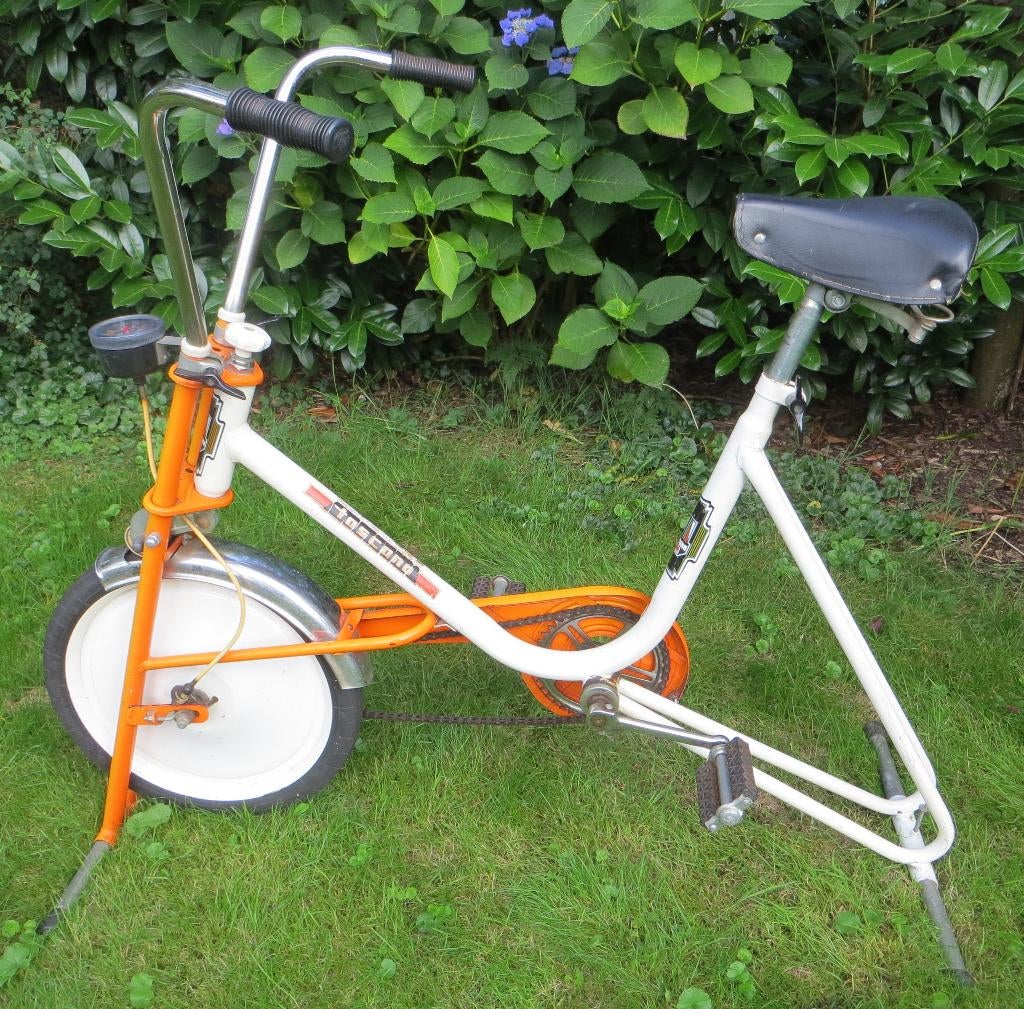 Vintage hometrainer Toscana. Retro. Oranje / wit. Cardio, Ophalen, Gebruikt, Metaal, Benen
