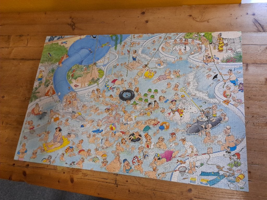 van haasteren tropisch zwemparadijs 1500 stukjes, Ophalen of Verzenden, 500 t/m 1500 stukjes, Zo goed als nieuw