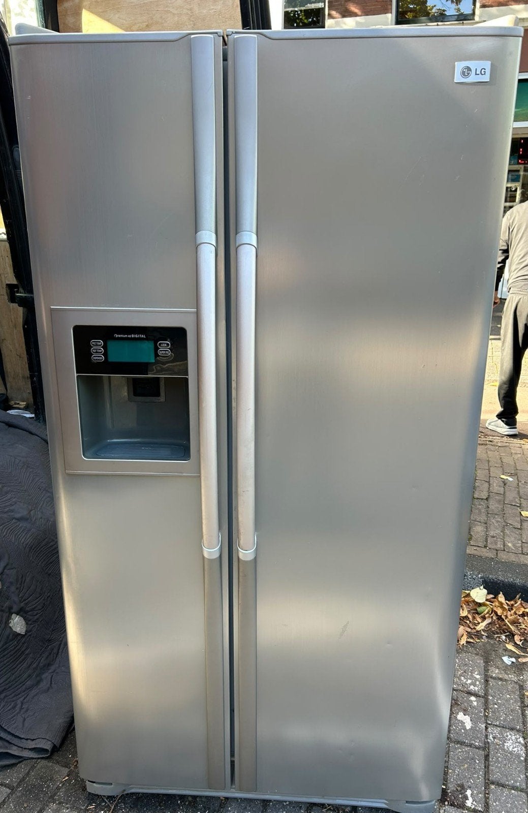 Foto 2 van LG Amerikaanse Koelkast Side-by-Side met IJsblokjesmachine