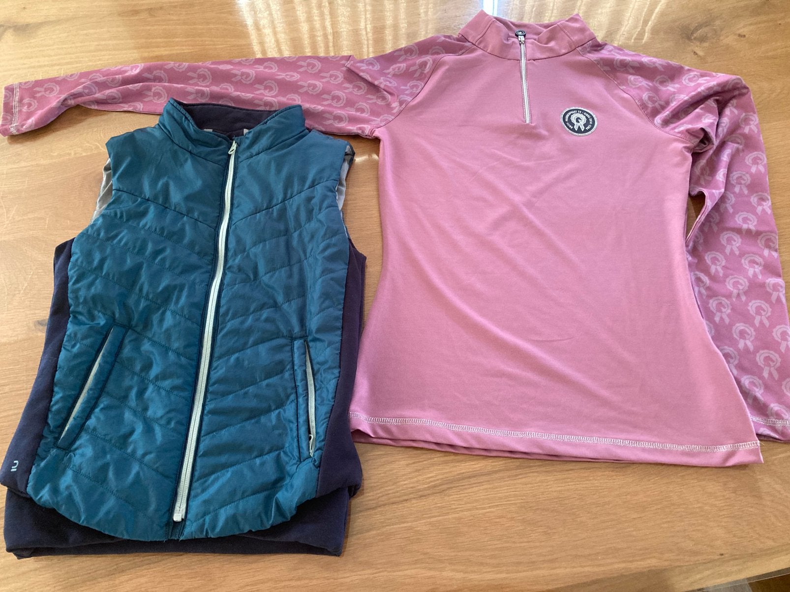 Paardenpraattv trainingshirt roze xs + fouganza bodywarmer, Fouganza, XS, Ophalen of Verzenden, Zo goed als nieuw
