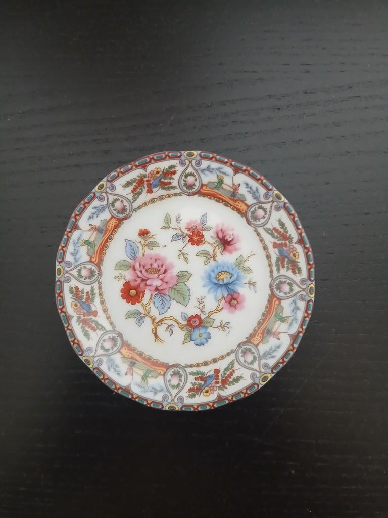 Decoratief schaaltje met bloemen en vogels, Antiek en Kunst, Ophalen