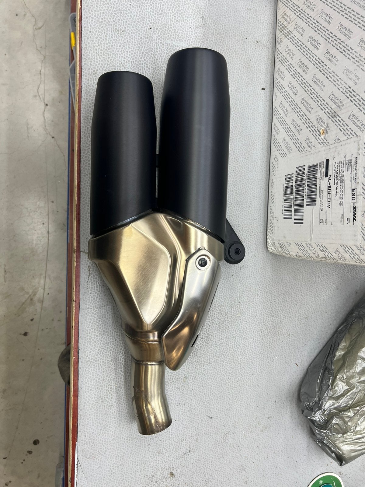 Ducati Monster 1200s originele uitlaat en onderdelen, Ophalen of Verzenden, Gebruikt