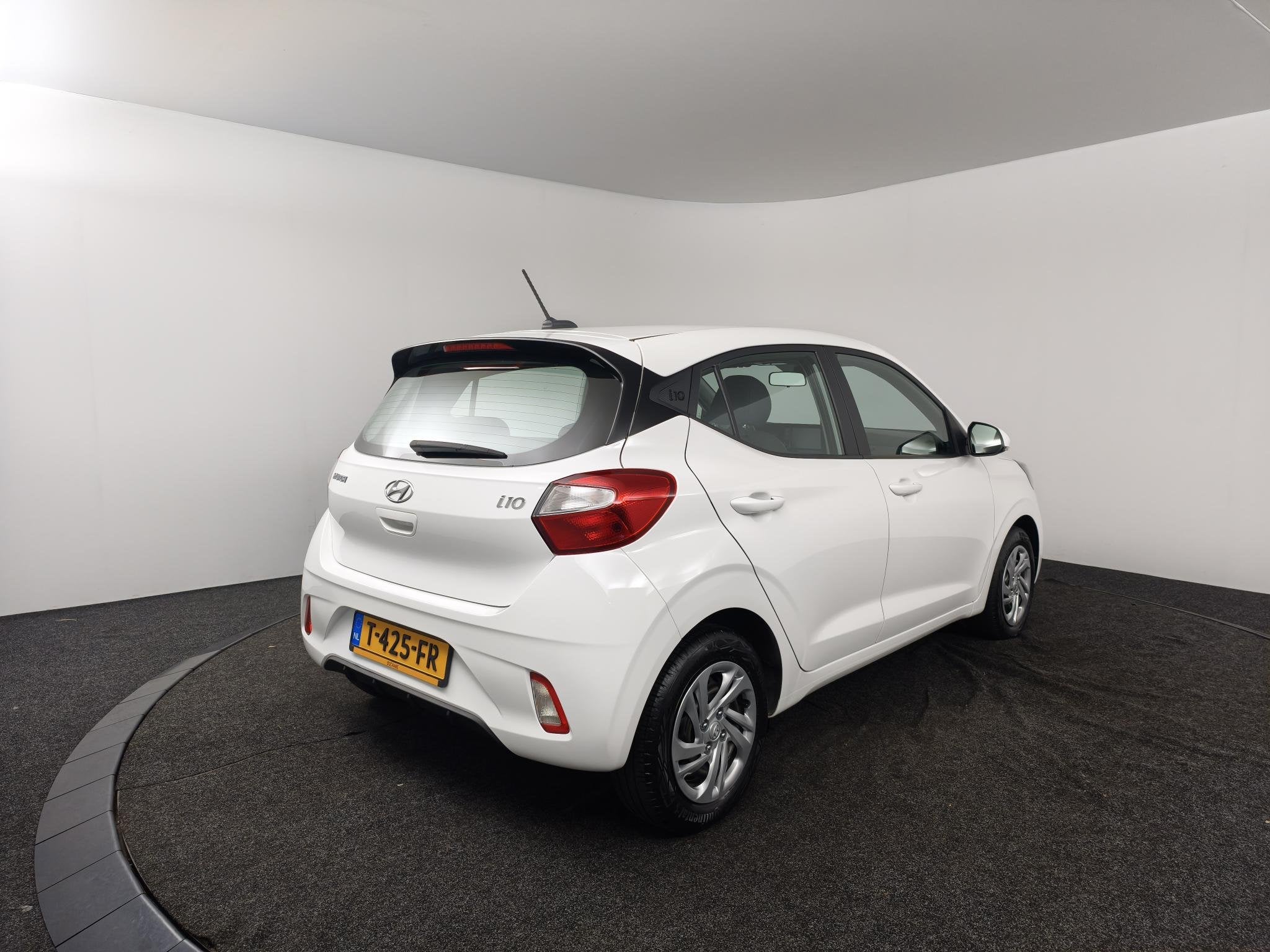 Hyundai i10 1.0 Comfort | Apple CarPlay / Android Auto | Air, Auto's, Voorwielaandrijving, Stof, Gebruikt, 899 kg