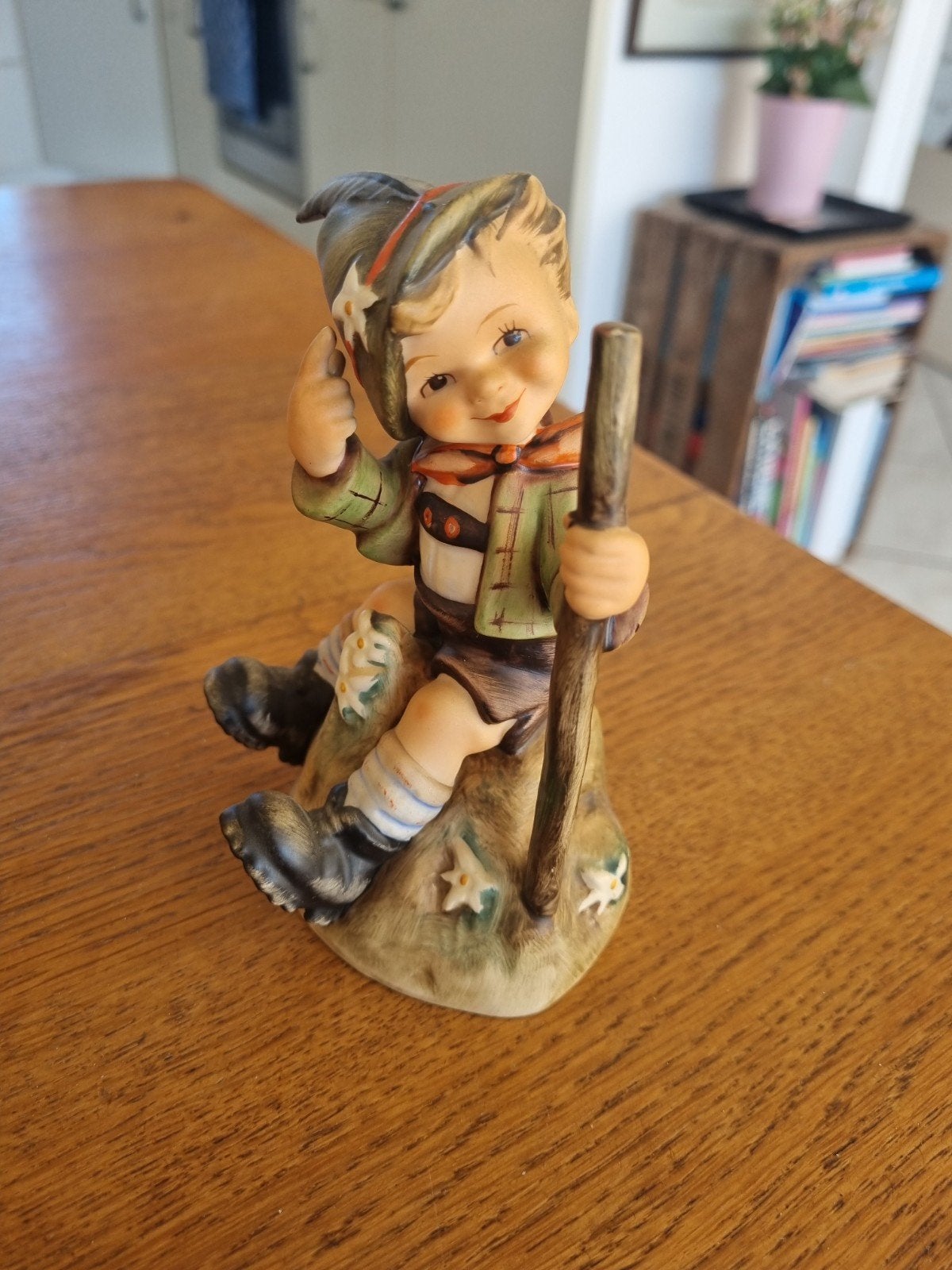 315-Vintage Hummel beeldje: Jongen met wandelstok, Ophalen of Verzenden, Gebruikt, Hummel