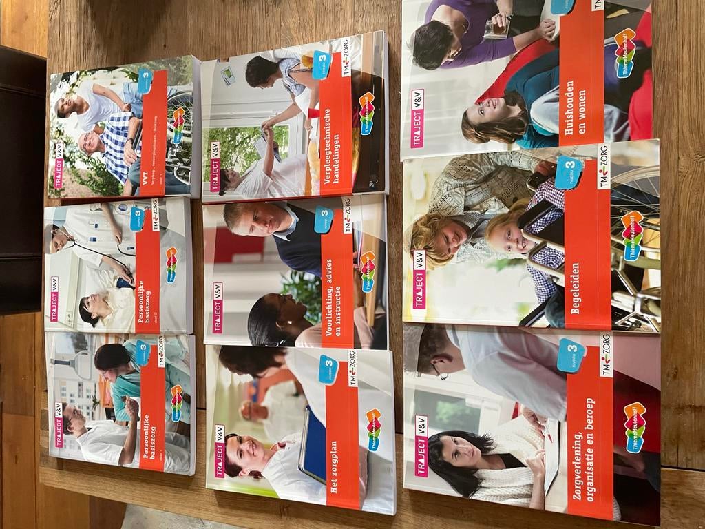 Boeken Verzorgende IG niveau 3 - Traject V&V, Ophalen of Verzenden, Beta, Zo goed als nieuw, MBO