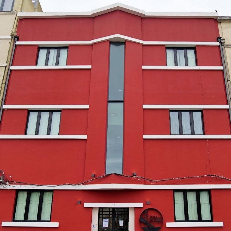 Last Minute: 3 hotelkamers incl. ontbijt (Lissabon) te koop