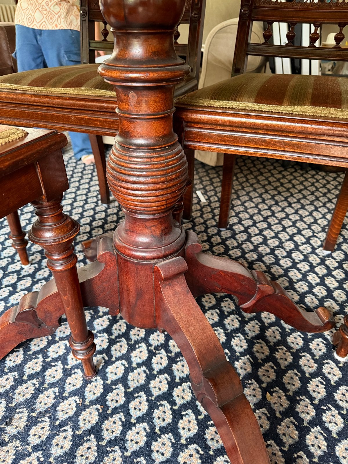 Antieke Mahonie Eettafel met 4 Stoelen, Ophalen