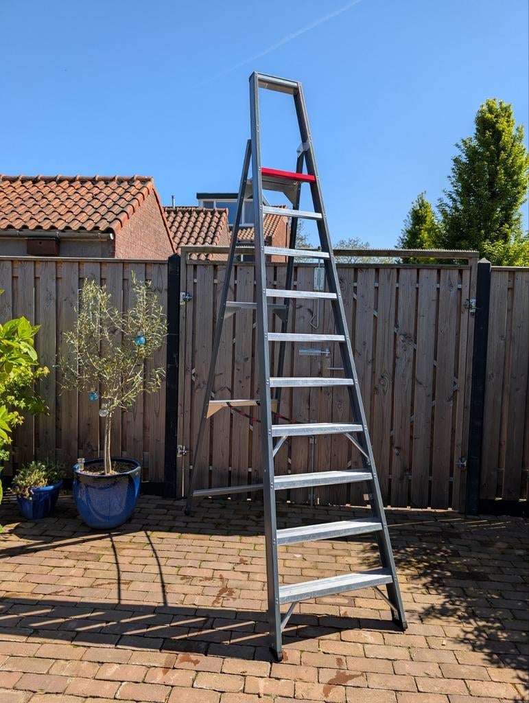 ALTREX FALCON BORDESTRAP, 10 TREDEN, ENKELZIJDIG OPLOOPBAAR, Ophalen, Gebruikt, Trap, Opvouwbaar of Inschuifbaar