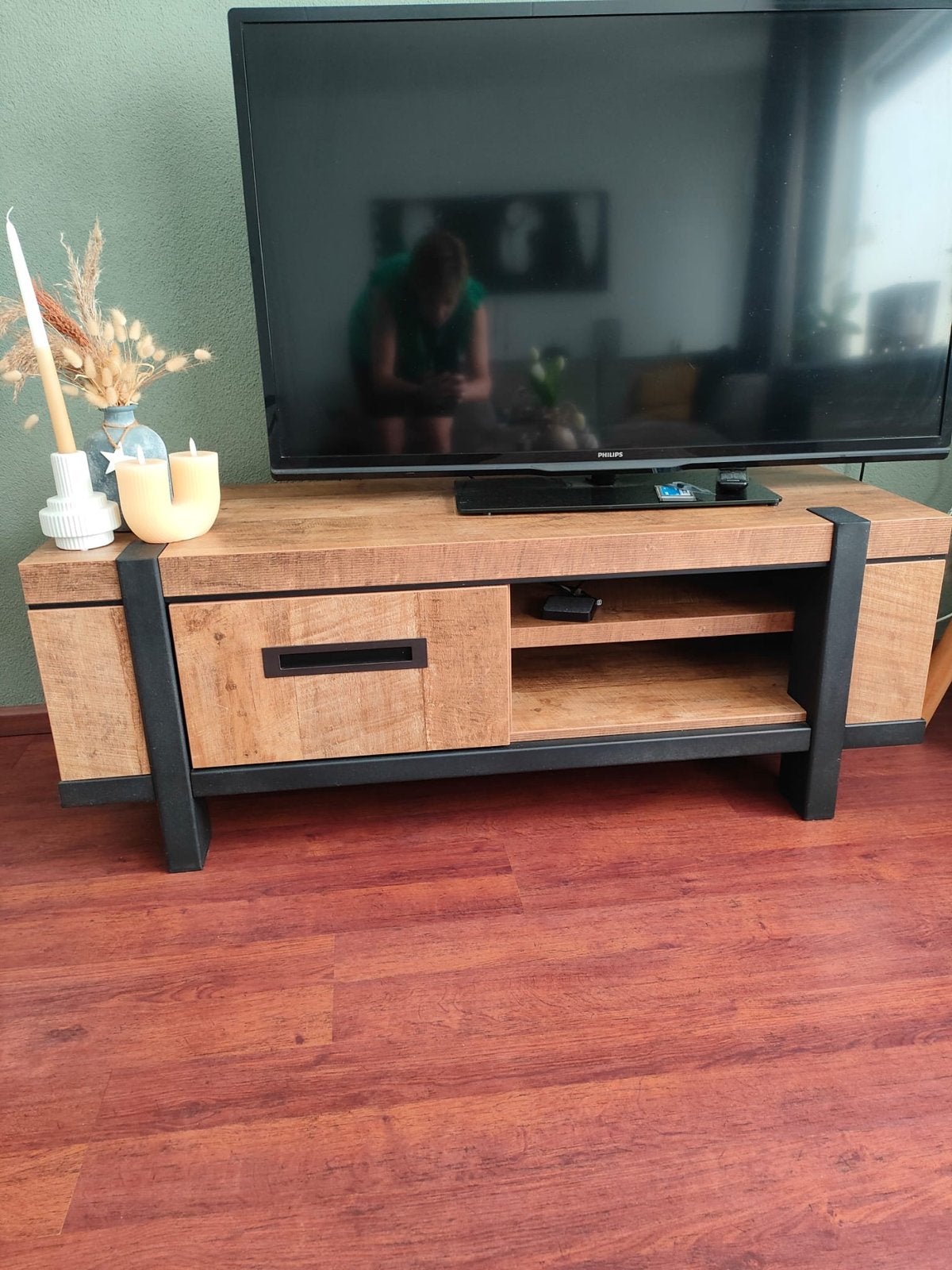 Stoer TV-meubel industrieel - Hout en Metaal, Ophalen, 100 tot 150 cm, Zo goed als nieuw, Minder dan 100 cm