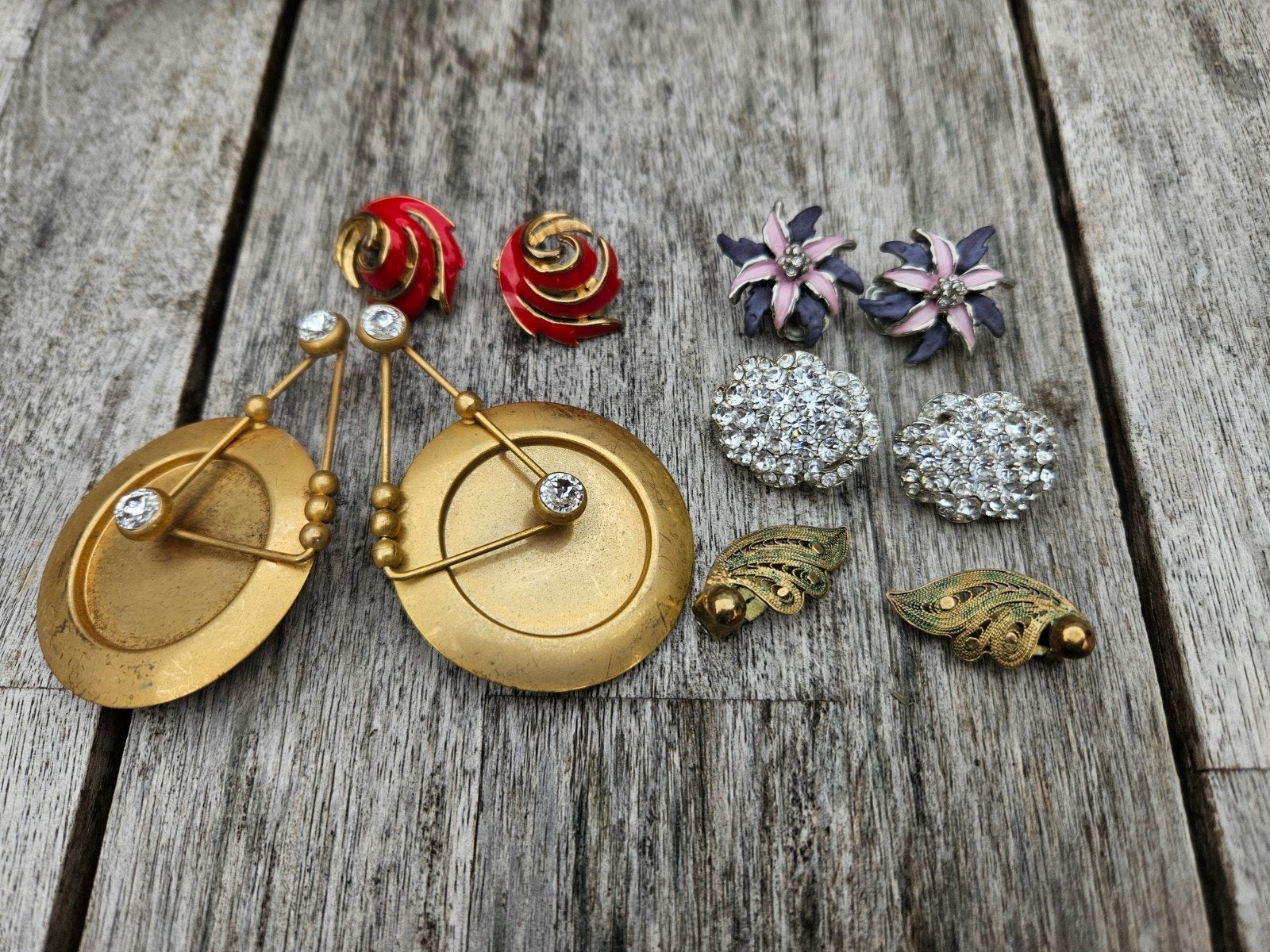 5 paar vintage oorbellen (clips), Ophalen of Verzenden, Zo goed als nieuw, Overige materialen, Met strass