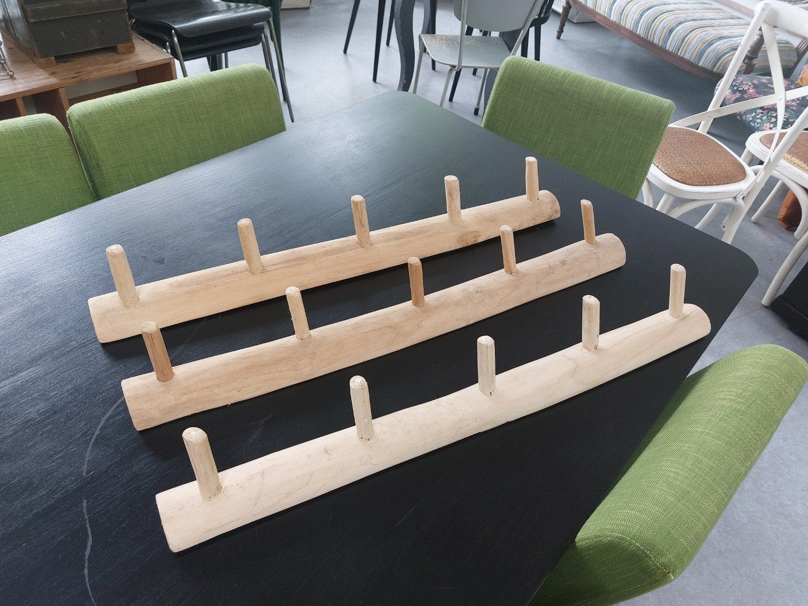 Kapstok hout 3 stuks leen bakker, Ophalen