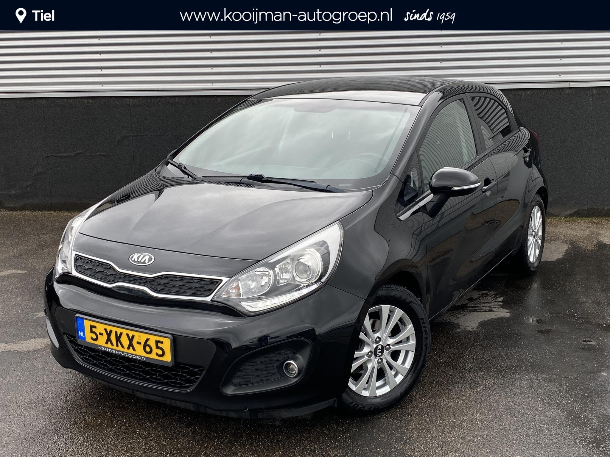 Kia Rio 1.2 CVVT World Cup Edition Nieuw geleverd en dealero, 4 cilinders, Zwart, Origineel Nederlands, Handgeschakeld