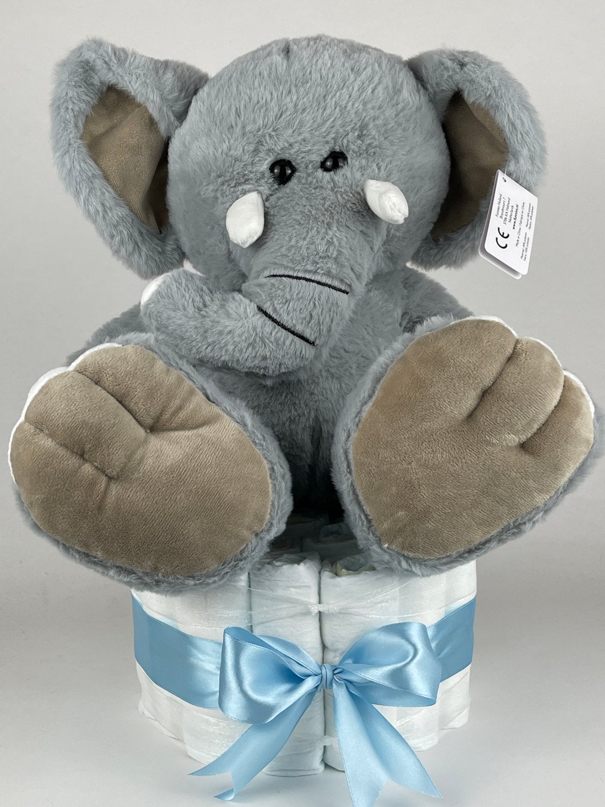 Luiertaart met knuffel olifant - Kraamcadeau jongen, Ophalen of Verzenden, Nieuw, Kraamcadeau