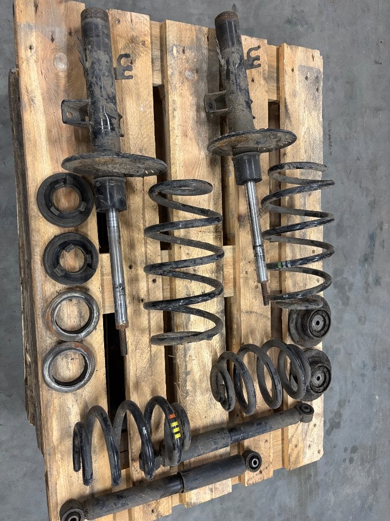Set veren en schokdempers Transporter T5, Ophalen of Verzenden, Gebruikt, Volkswagen