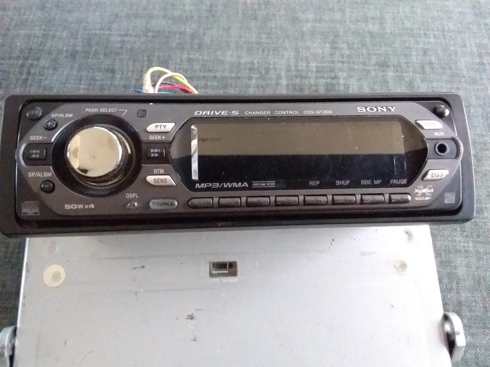 Sony autoradio CD-speler met Philips 6-CD wisselaar, Auto diversen, Autoradio's, Ophalen, Gebruikt